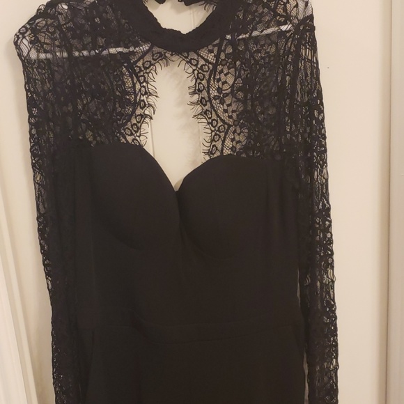 Long sleeve lace romper - Picture 3 of 5